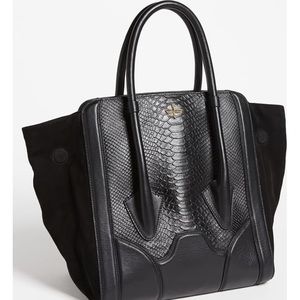 Pour La Victoire Butler Tote